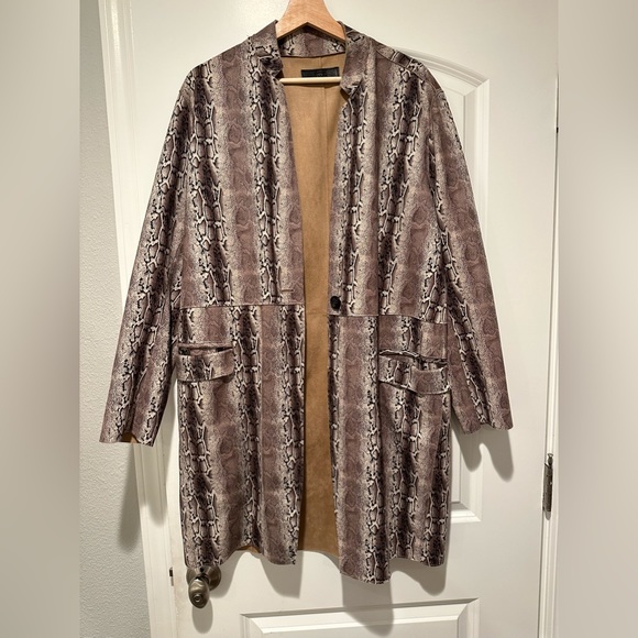 Blank NYC Snake Print Jacket - Picture 2 of 7